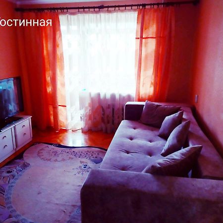 Apartment On Oktyabrskaya 105 Bobruisk Exterior photo