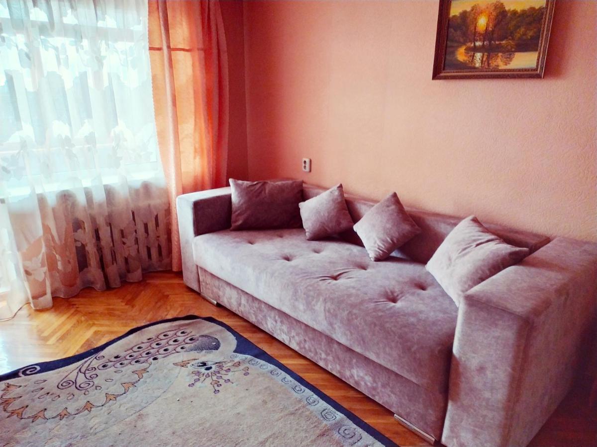 Apartment On Oktyabrskaya 105 Bobruisk Exterior photo